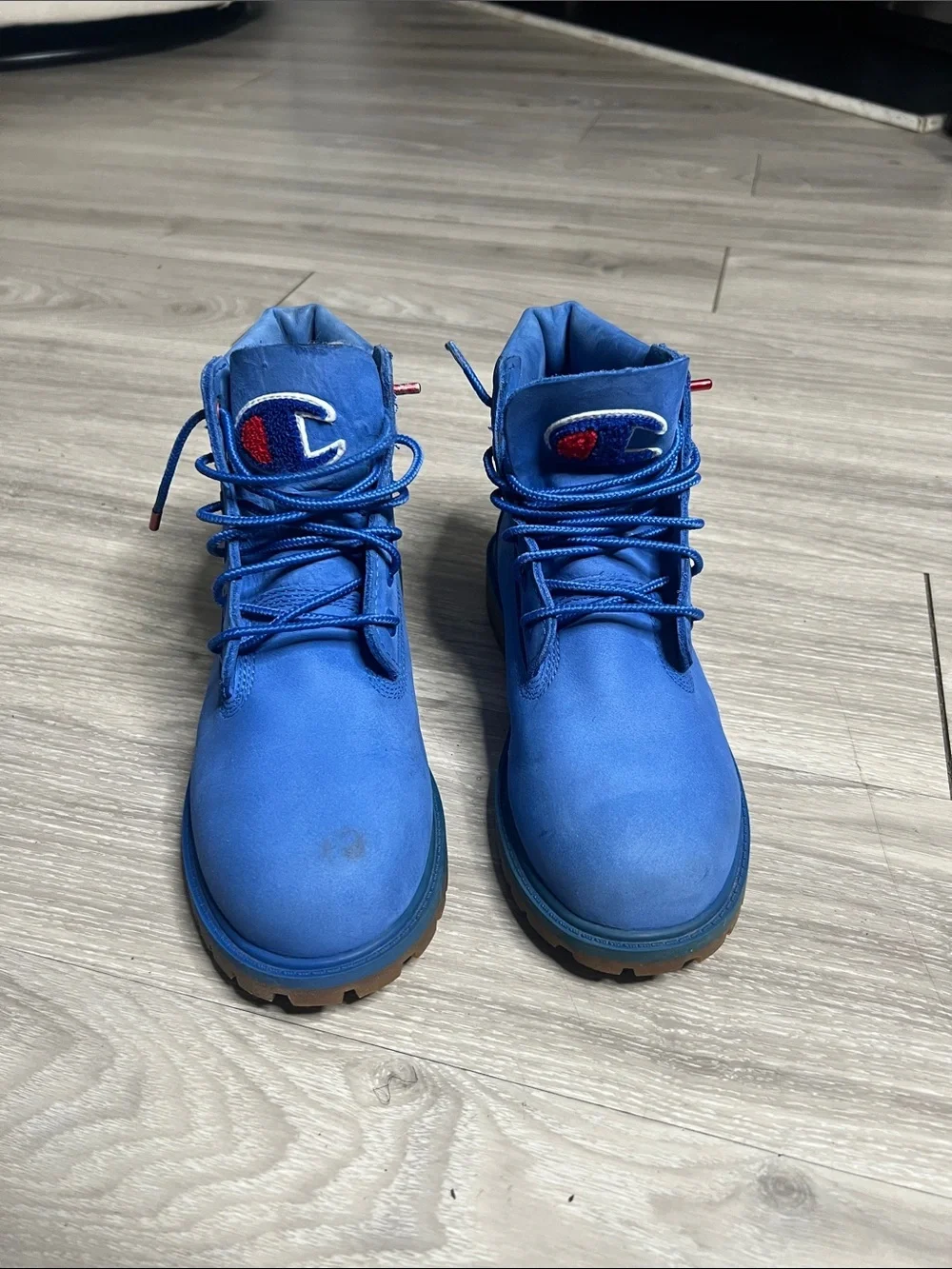 Timberland Champion Blue Lace-Up Boots with Red Logo Accent (Boys)